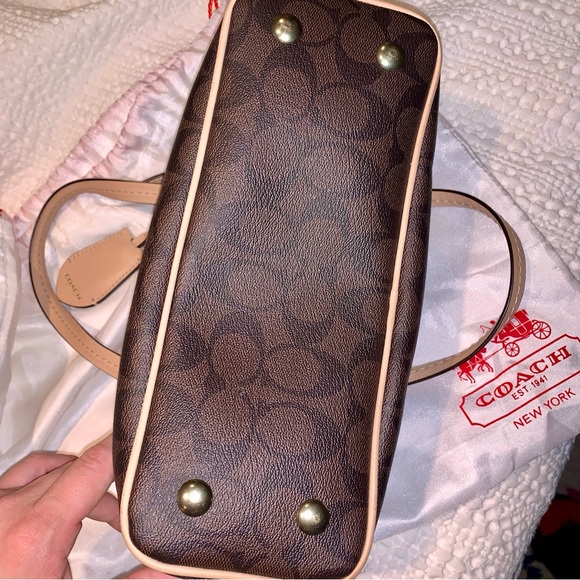 Coach Signature Peyton Jordan Double Zip Bag Brown Tan - Picture 11 of 15